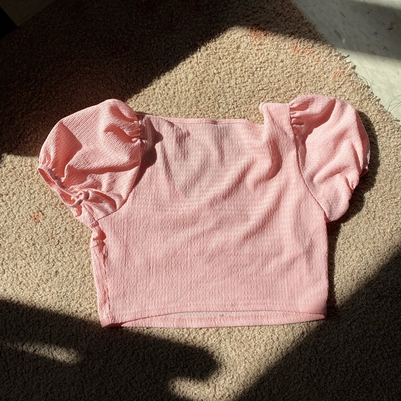 Pink puffy shoulder top💕 - Picture 5 of 5